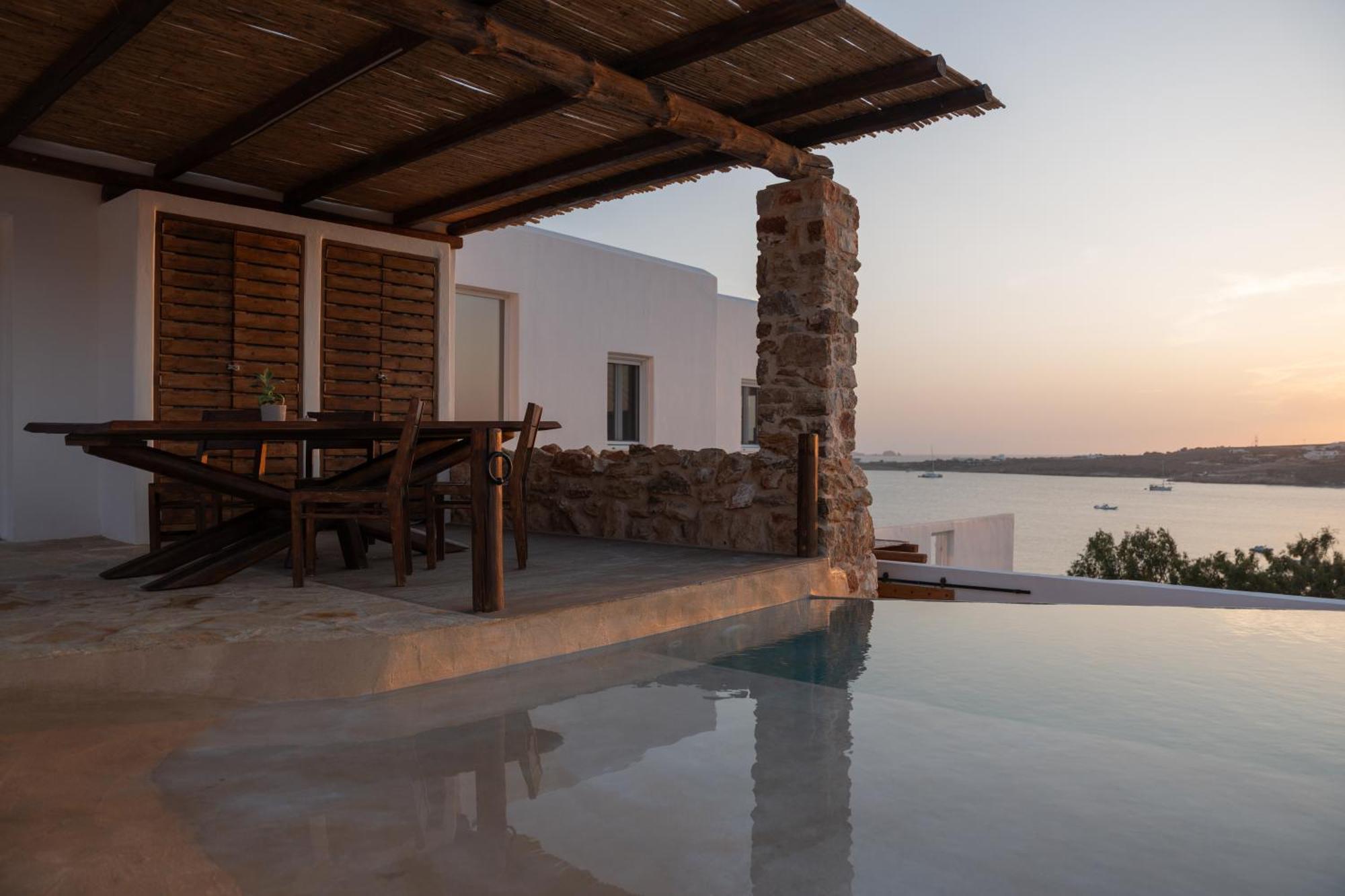 Krios Luxury Suites Krotiri Ngoại thất bức ảnh