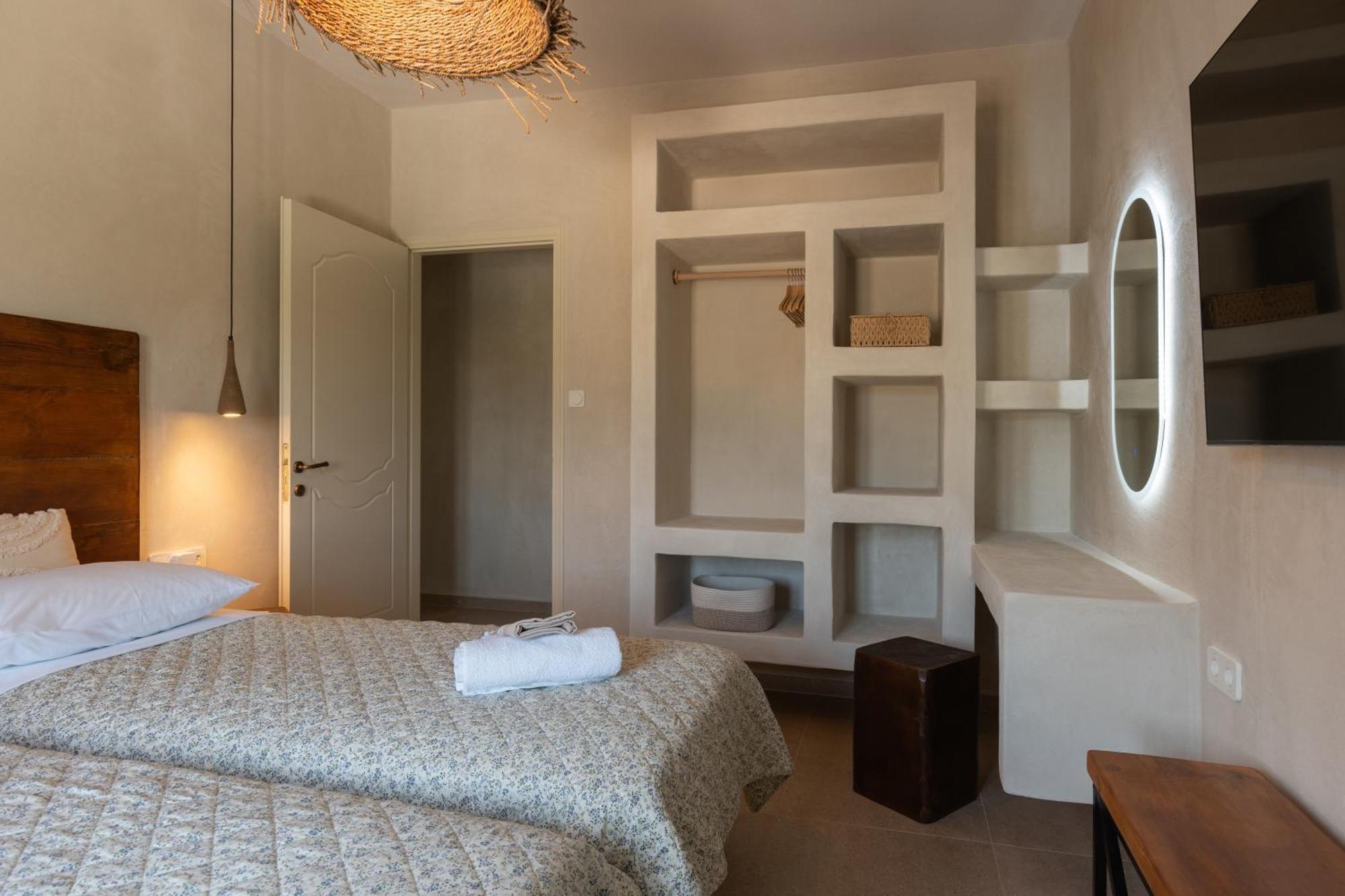 Krios Luxury Suites Krotiri Ngoại thất bức ảnh