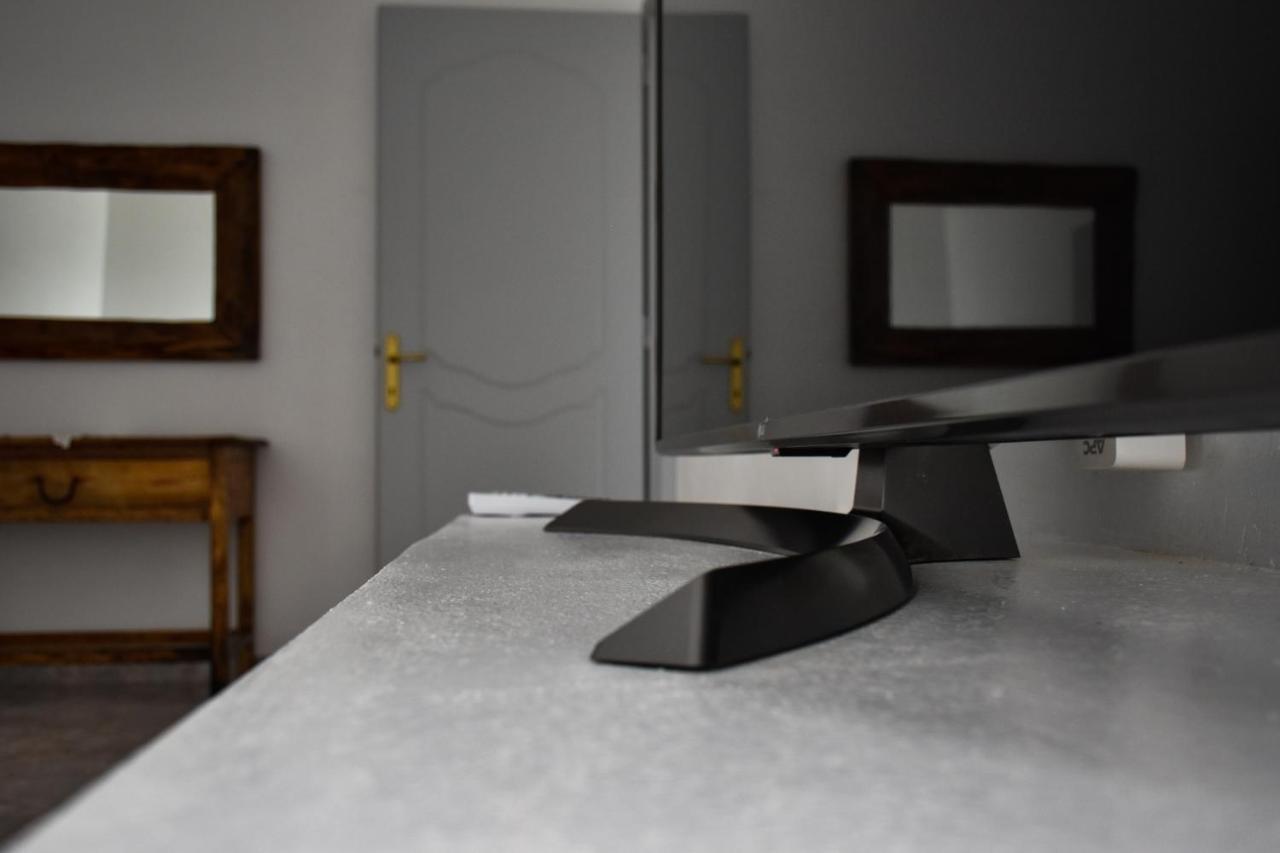 Krios Luxury Suites Krotiri Ngoại thất bức ảnh